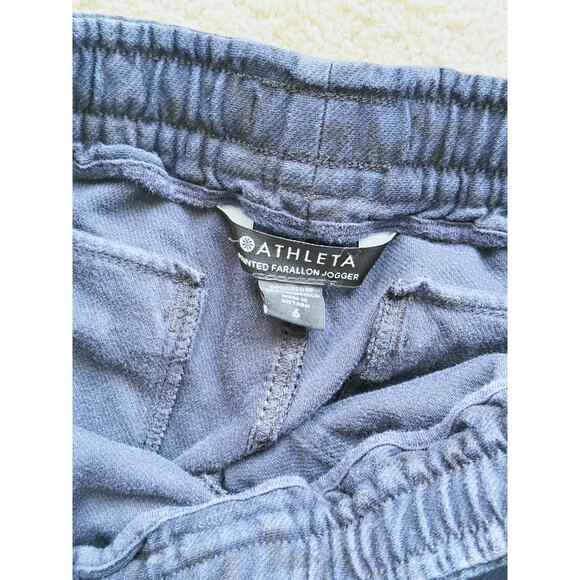 Athleta Printed Farallon Joggers Pants High Rise Stratum Camo Size 6 - Picture 4 of 5